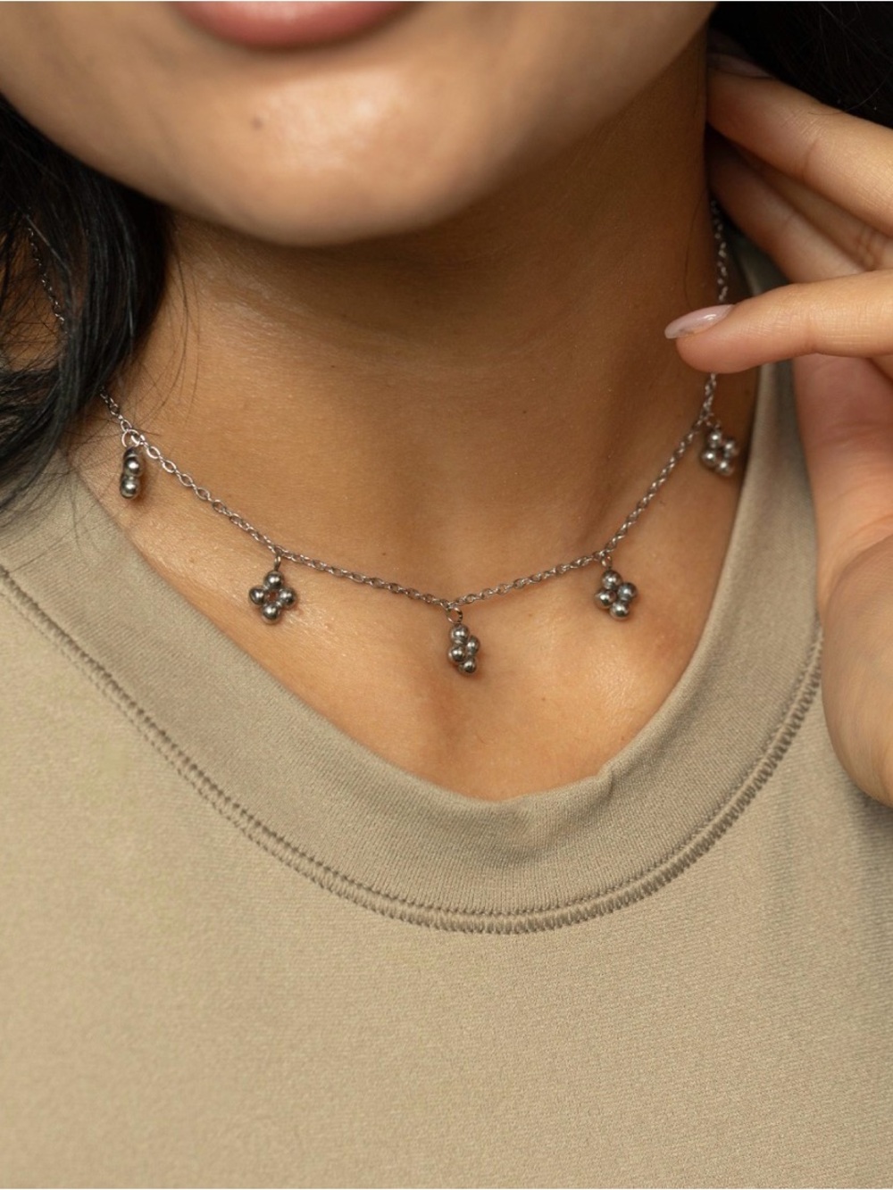 nomi Silver Clover Charm Choker Necklace